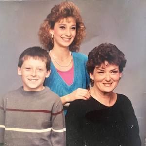 Meet your Posher, Suzanne